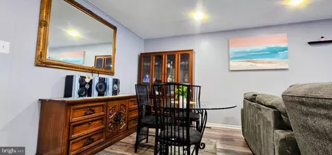 Entry Way - Undisclosed, Frederick, MD 21702 photo 3 of 6