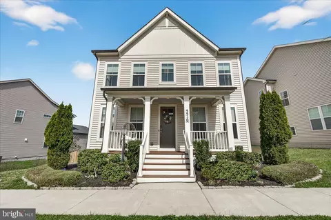 Exterior - 5510 Hawk Ridge Rd, Frederick, MD 21704 photo 4 of 17