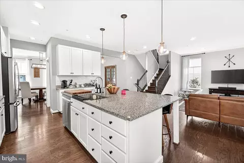 Entry Way - 5510 Hawk Ridge Rd, Frederick, MD 21704 photo 6 of 12