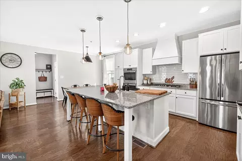 Kitchen - 5510 Hawk Ridge Rd, Frederick, MD 21704 photo 2 of 5