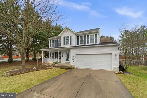 Exterior - 2001 William Franklin Dr, Frederick, MD 21702 photo 2 of 4