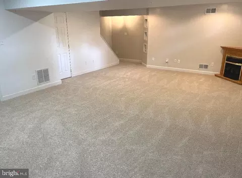 Living - 2001 William Franklin Dr, Frederick, MD 21702 photo 1 of 2