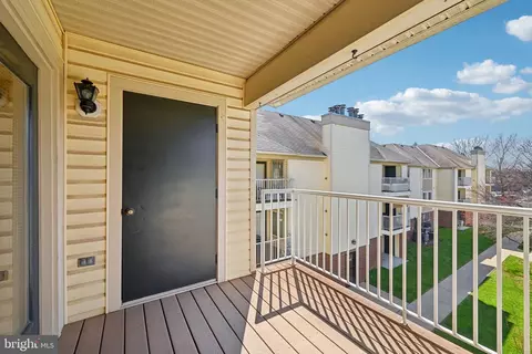 Exterior - 2104 Whitehall Rd #2B, Frederick, MD 21702 photo 2 of 6