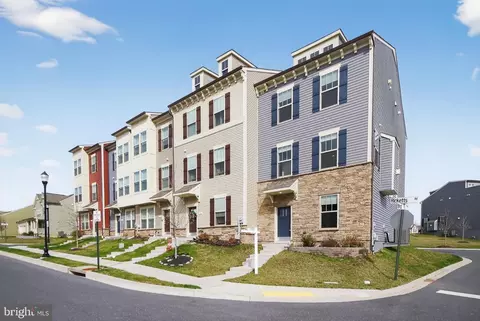 Exterior - 1518 Ricketts Rd, Frederick, MD 21702 photo 2 of 3