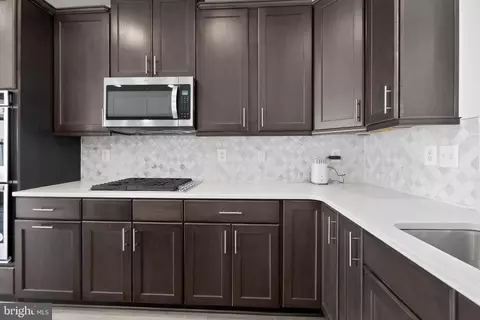Kitchen - 1518 Ricketts Rd, Frederick, MD 21702 photo 2 of 3