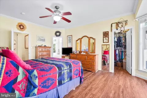 Bedroom - 2661 Brook Valley Rd, Frederick, MD 21701 photo 3 of 7