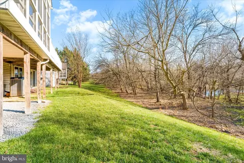 Exterior - 2661 Brook Valley Rd, Frederick, MD 21701 photo 11 of 12