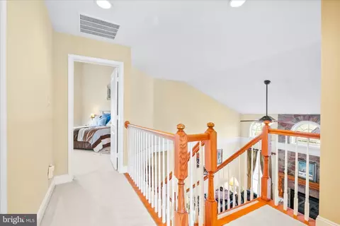 Entry Way - 2661 Brook Valley Rd, Frederick, MD 21701 photo 6 of 7