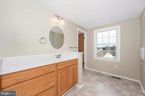 Entry Way - 584 Pumphouse Rd, Frederick, MD 21703 photo 3 of 4