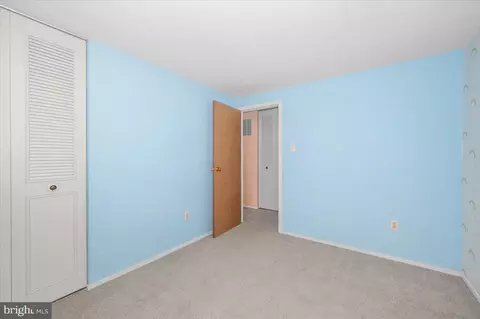 Bedroom - 584 Pumphouse Rd, Frederick, MD 21703 photo 6 of 8