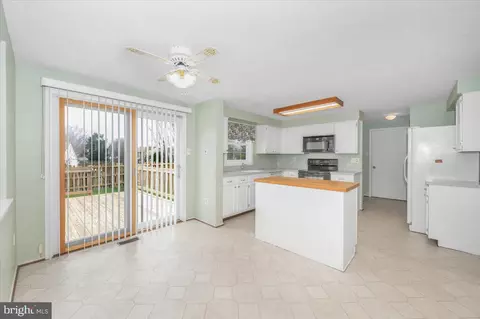 Kitchen - 584 Pumphouse Rd, Frederick, MD 21703 photo 1 of 2