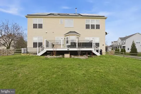Exterior - 1707 Dearbought Ct, Frederick, MD 21701 photo 6 of 8