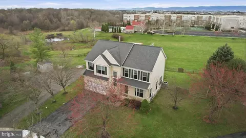 View/Area - 1707 Dearbought Ct, Frederick, MD 21701 photo 1 of 9