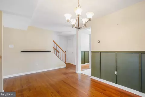 Entry Way - 7994 Windsail Ct, Frederick, MD 21701 photo 5 of 10