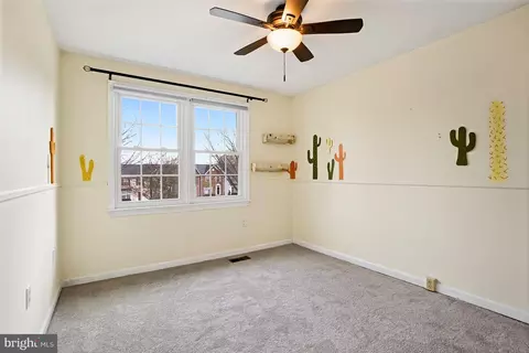 Bedroom - 7994 Windsail Ct, Frederick, MD 21701 photo 3 of 4
