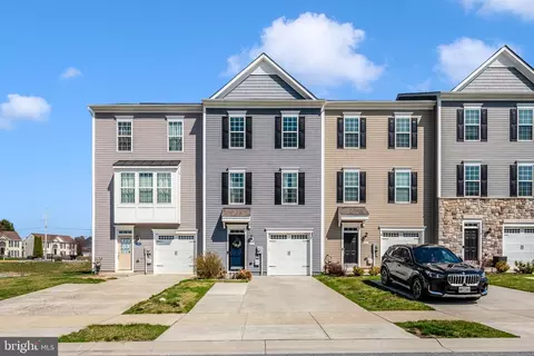 220 Longley Green Dr, Walkersville, MD 21793
