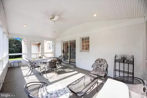 Exterior - 8234 Glendale Dr, Frederick, MD 21702 photo 7 of 22