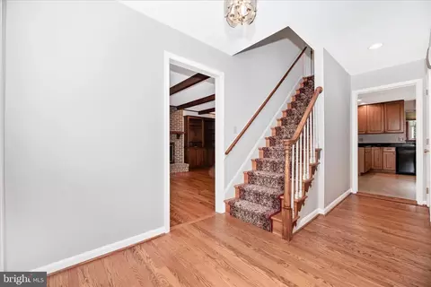 Entry Way - 8234 Glendale Dr, Frederick, MD 21702 photo 2 of 3