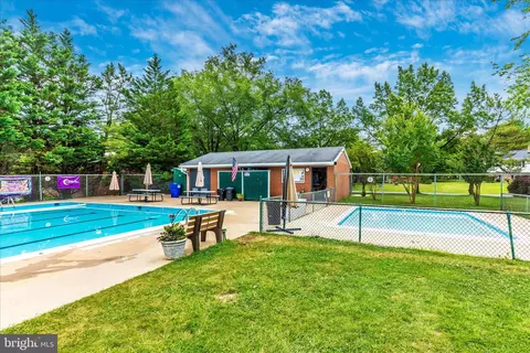 Exterior - 8234 Glendale Dr, Frederick, MD 21702 photo 20 of 22