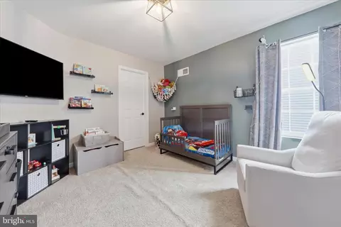 Bedroom - 1621 Hobble Trl, Frederick, MD 21702 photo 5 of 8