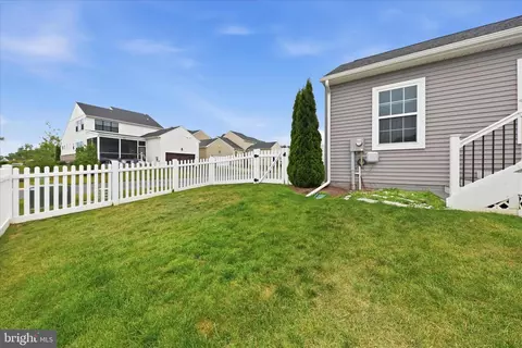 Exterior - 1621 Hobble Trl, Frederick, MD 21702 photo 5 of 12