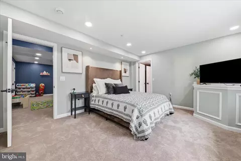 Bedroom - 1621 Hobble Trl, Frederick, MD 21702 photo 8 of 8