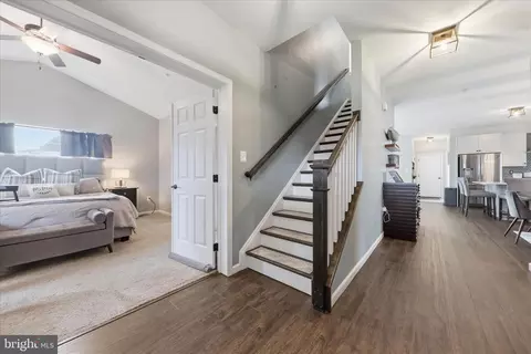 Entry Way - 1621 Hobble Trl, Frederick, MD 21702 photo 10 of 14