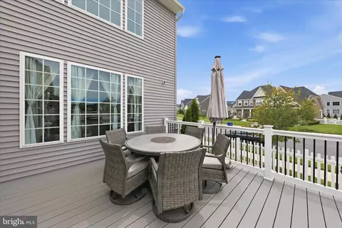 Exterior - 1621 Hobble Trl, Frederick, MD 21702 photo 4 of 12