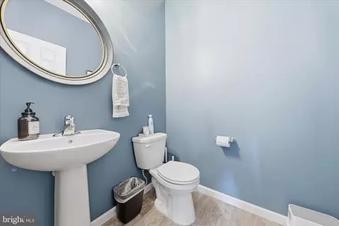 Entry Way - 1621 Hobble Trl, Frederick, MD 21702 photo 9 of 14