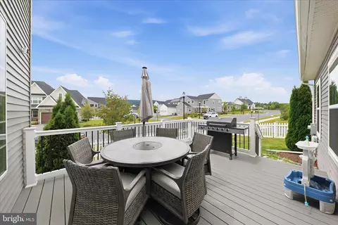 Exterior - 1621 Hobble Trl, Frederick, MD 21702 photo 3 of 12