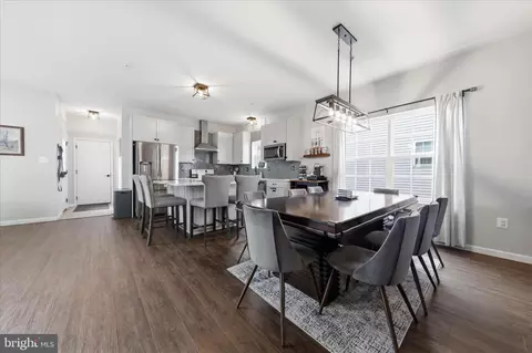 Entry Way - 1621 Hobble Trl, Frederick, MD 21702 photo 3 of 14