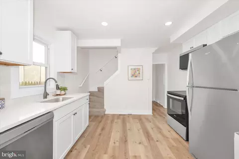 Entry Way - 138 E South St, Frederick, MD 21701 photo 3 of 8