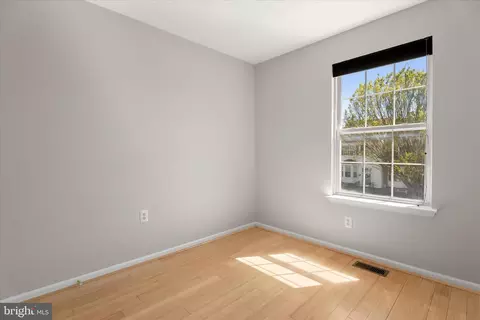 Bedroom - 2631 Cameron Way, Frederick, MD 21701 photo 6 of 11