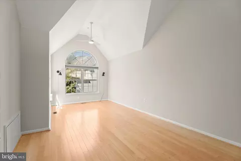 Living - 2631 Cameron Way, Frederick, MD 21701 photo 11 of 19