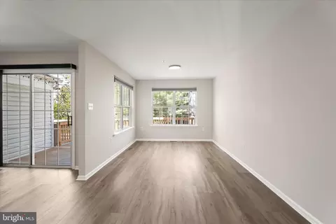 Living - 2631 Cameron Way, Frederick, MD 21701 photo 6 of 19