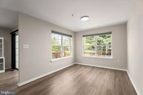 Living - 2631 Cameron Way, Frederick, MD 21701 photo 8 of 19