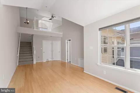 Living - 2631 Cameron Way, Frederick, MD 21701 photo 12 of 19