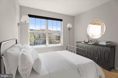 Bedroom - 2631 Cameron Way, Frederick, MD 21701 photo 2 of 11