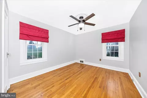 Bedroom - 526 Grant Pl, Frederick, MD 21702 photo 1 of 4