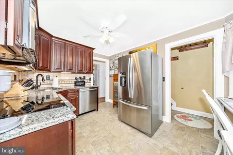 Other - 526 Grant Pl, Frederick, MD 21702 photo 3 of 16