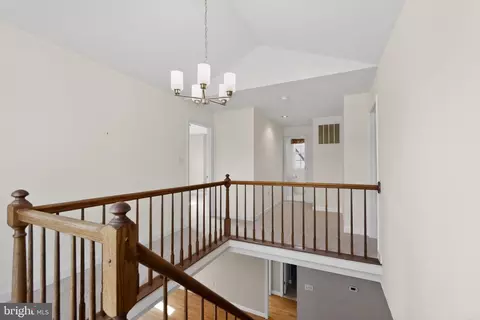 Entry Way - 825 Dunbrooke Ct, Frederick, MD 21701 photo 4 of 4