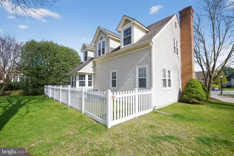 Exterior - 825 Dunbrooke Ct, Frederick, MD 21701 photo 4 of 4