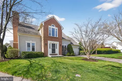 Exterior - 825 Dunbrooke Ct, Frederick, MD 21701 photo 3 of 4