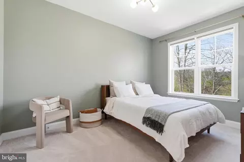 Bedroom - 2652 Monocacy Ford Rd, Frederick, MD 21701 photo 1 of 10