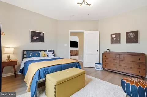 Bedroom - 2652 Monocacy Ford Rd, Frederick, MD 21701 photo 9 of 10