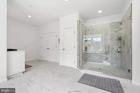 Entry Way - 2652 Monocacy Ford Rd, Frederick, MD 21701 photo 12 of 15
