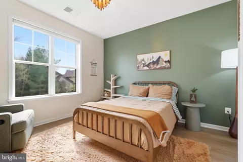 Bedroom - 2652 Monocacy Ford Rd, Frederick, MD 21701 photo 3 of 10