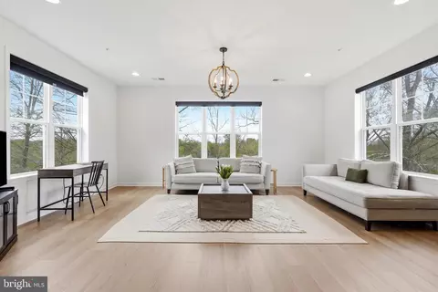Living - 2652 Monocacy Ford Rd, Frederick, MD 21701 photo 2 of 2