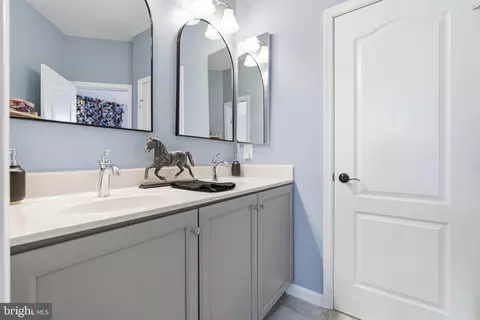 Entry Way - 2652 Monocacy Ford Rd, Frederick, MD 21701 photo 10 of 15