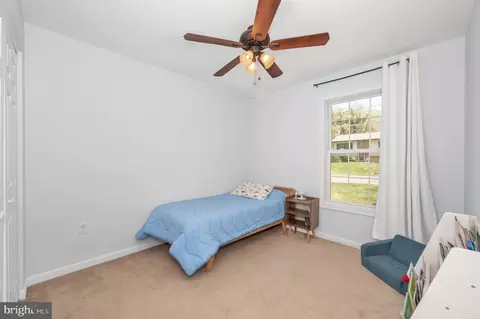 Bedroom - 1107 2nd Ave, Brunswick, MD 21716 photo 4 of 5